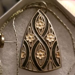 Vintage earrings and matching brouche necklace set